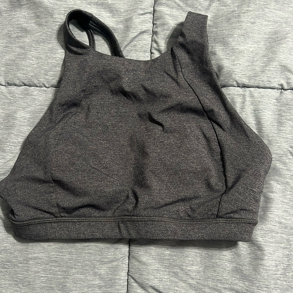 Lululemon high neck energy bra size 6 gray